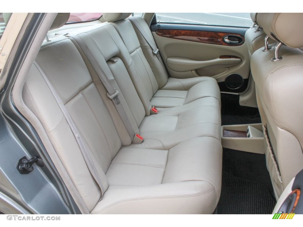 Oatmeal Interior 2003 Jaguar XJ XJR Photo #83871144