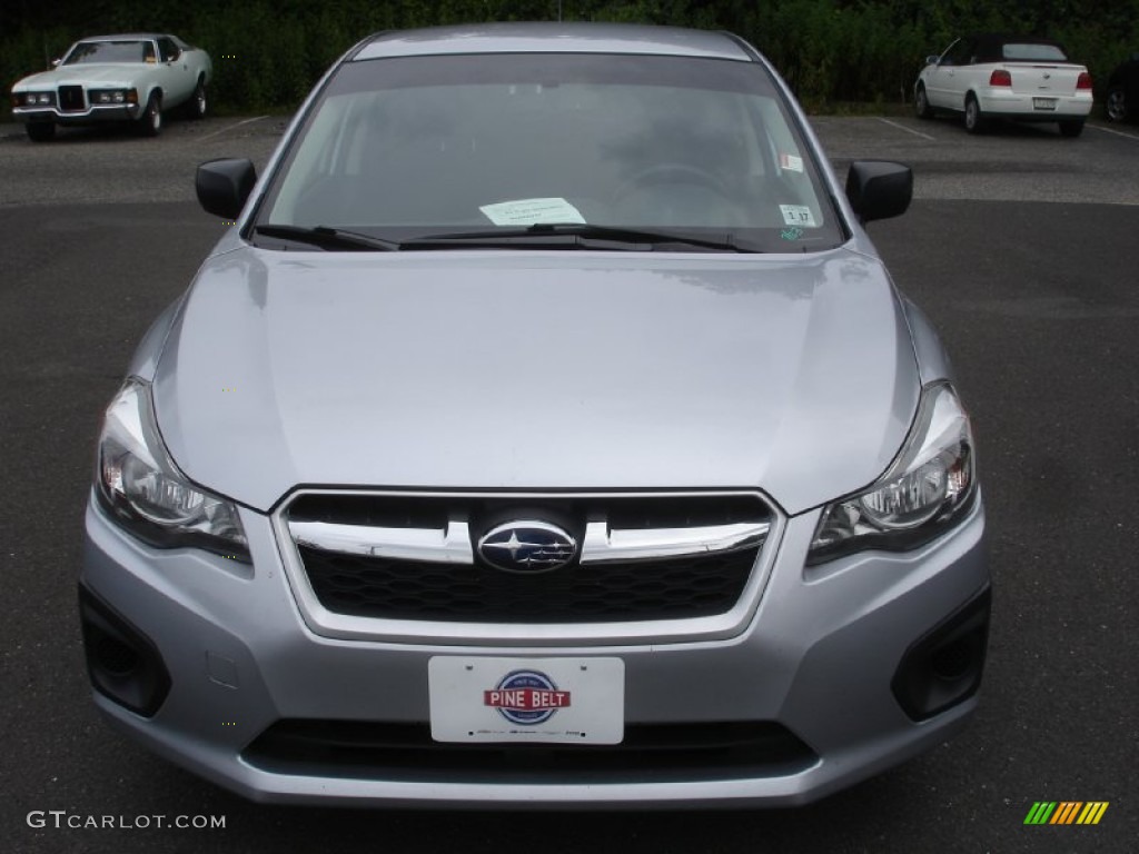 2012 Impreza 2.0i 5 Door - Ice Silver Metallic / Black photo #2