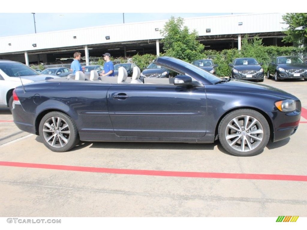 2009 C70 T5 Convertible - Magic Blue Metallic / Calcite photo #11