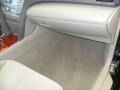 Black - Camry XLE Photo No. 20