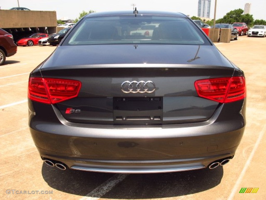 Daytona Gray Pearl 2014 Audi S8 quattro S Exterior Photo #83877114