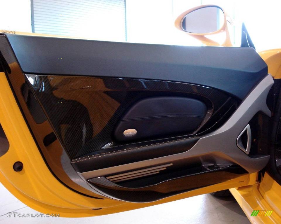 2005 Porsche Carrera GT Standard Carrera GT Model Dark Grey Natural Leather Door Panel Photo #838783