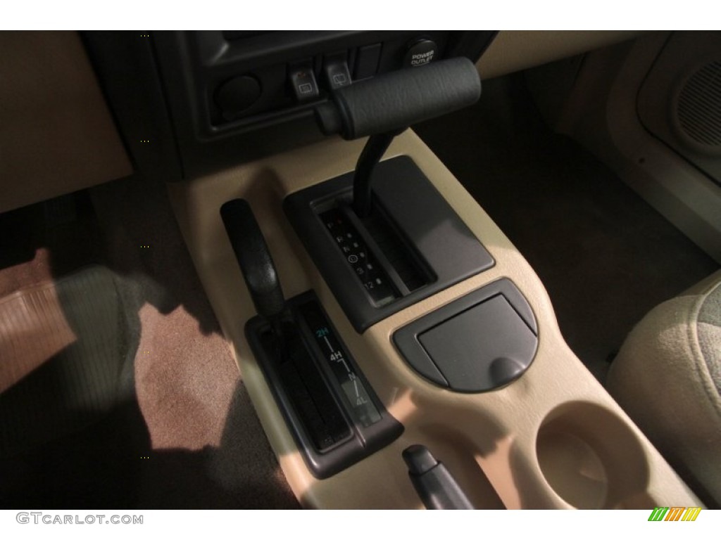 2000 Cherokee Sport 4x4 - Forest Green Pearl / Camel Beige photo #12