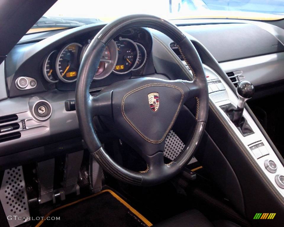 2005 Porsche Carrera GT Standard Carrera GT Model Dark Grey Natural Leather Steering Wheel Photo #838793