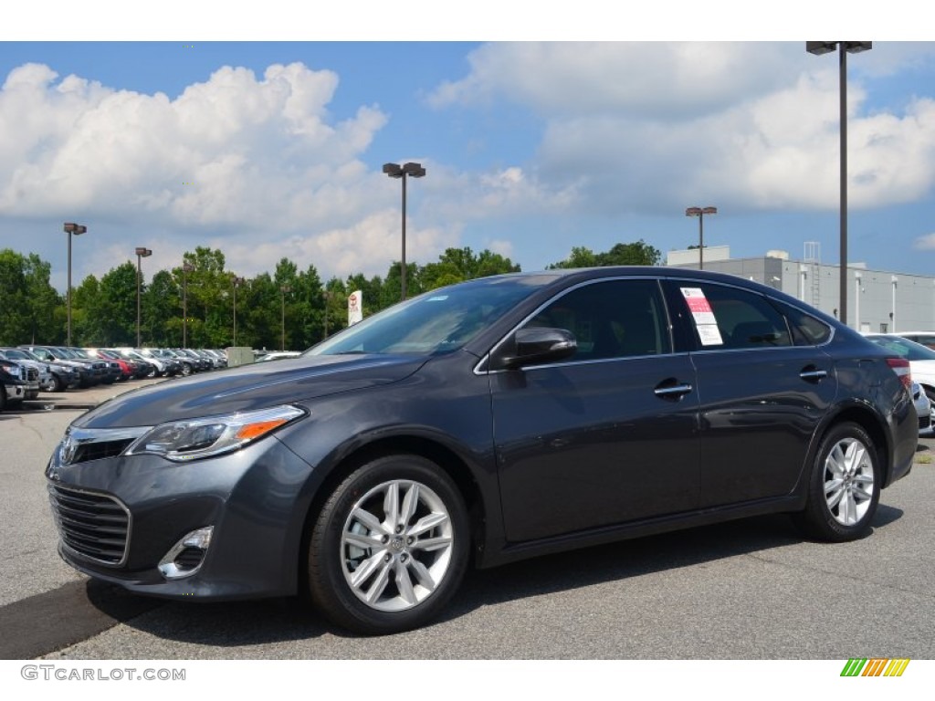 2013 Avalon XLE - Magnetic Gray Metallic / Light Gray photo #1