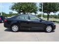 Black - Jetta SE Sedan Photo No. 6