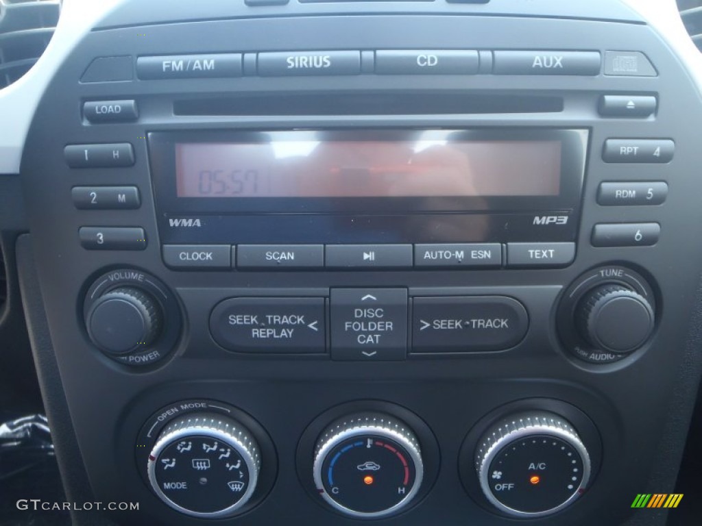 2013 Mazda MX-5 Miata Club Hard Top Roadster Audio System Photo #83885941