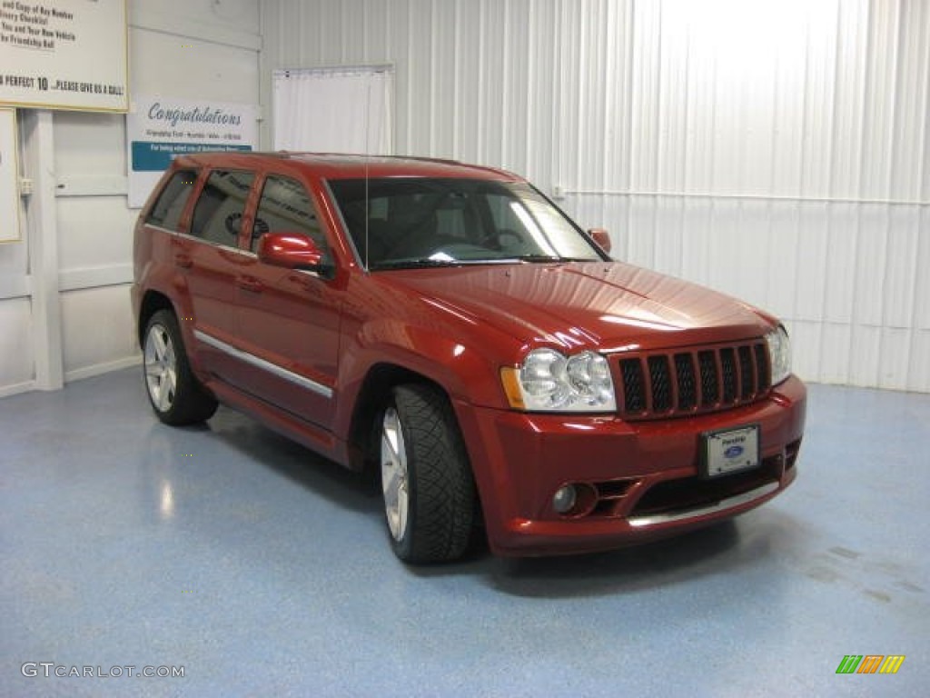 Inferno Red Crystal Pearl Jeep Grand Cherokee