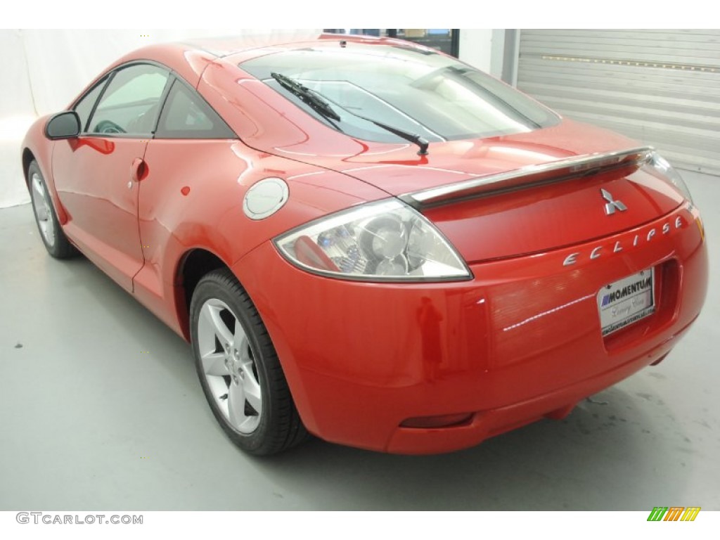 2007 Eclipse GT Coupe - Pure Red / Dark Charcoal photo #12