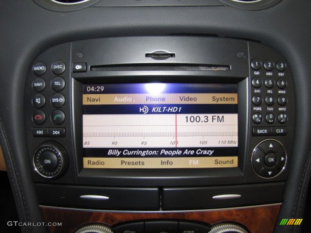 2011 Mercedes-Benz SL 550 Roadster Audio System Photo #83889931