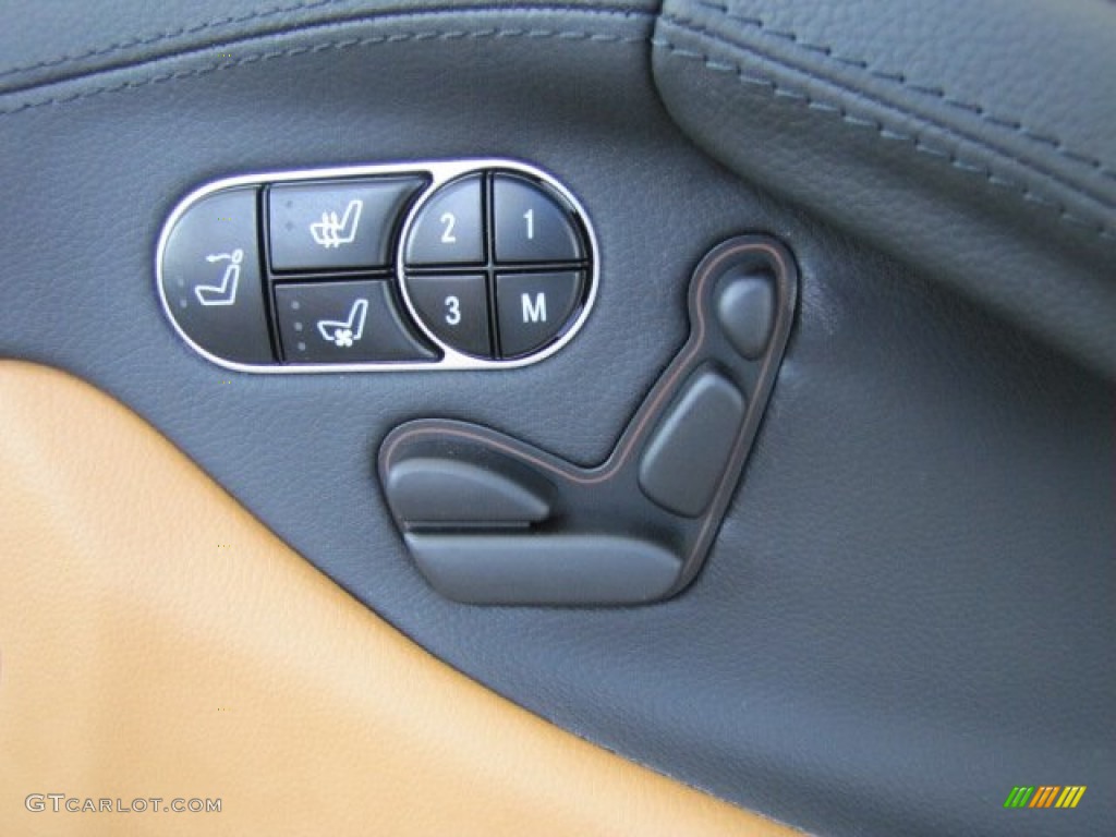 2011 Mercedes-Benz SL 550 Roadster Controls Photo #83890627