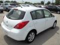 2009 Fresh Powder Nissan Versa 1.8 SL Hatchback  photo #8