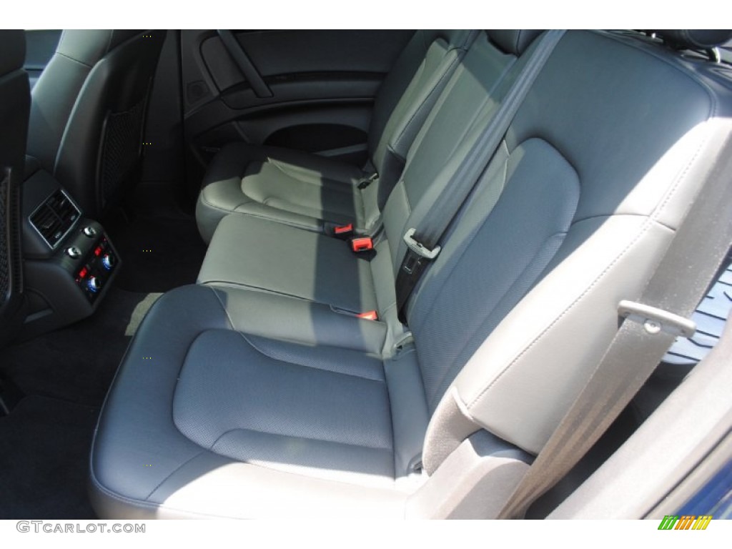 2013 Audi Q7 3.0 S Line quattro Rear Seat Photo #83893390
