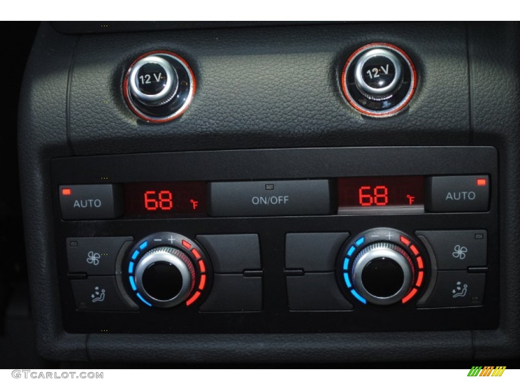 2013 Audi Q7 3.0 S Line quattro Controls Photo #83893417