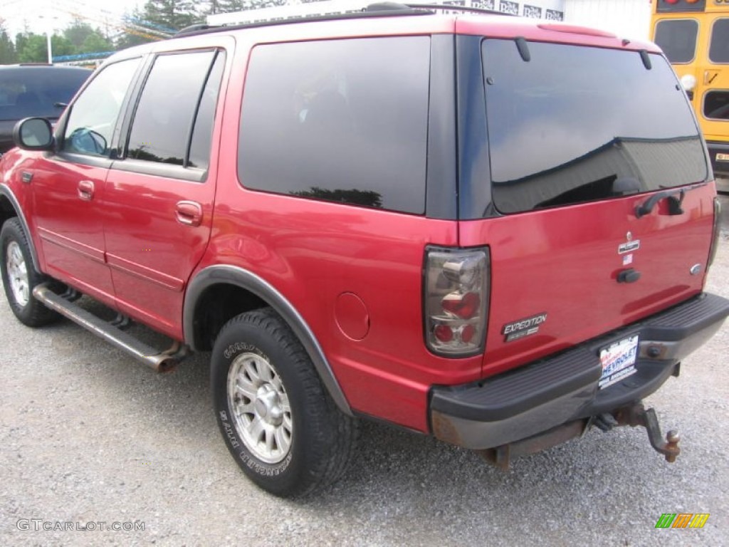 2000 Expedition XLT 4x4 - Laser Red / Medium Graphite photo #3