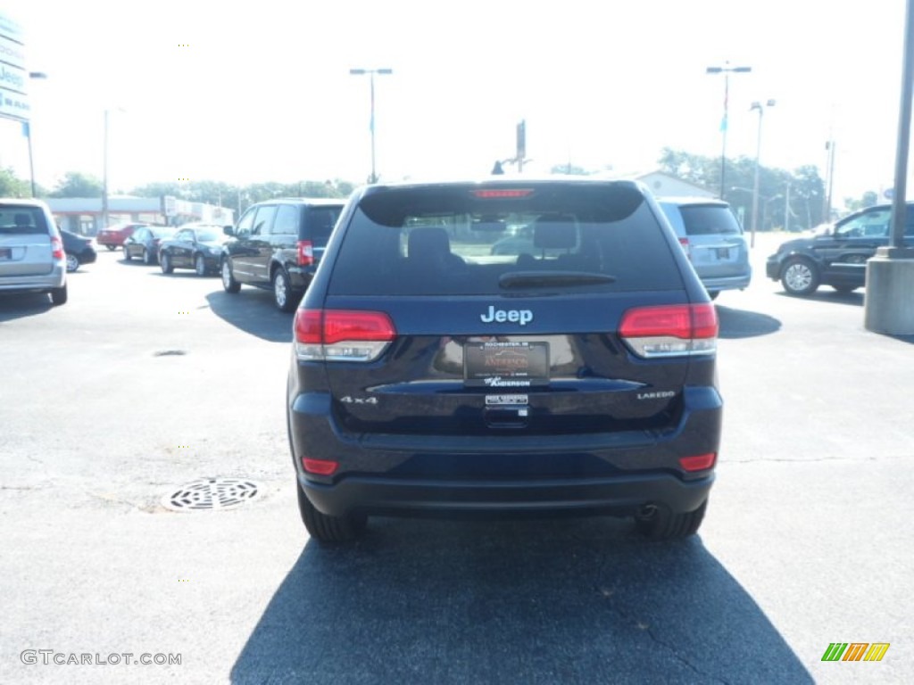 2014 Grand Cherokee Laredo 4x4 - True Blue Pearl / Morocco Black photo #5