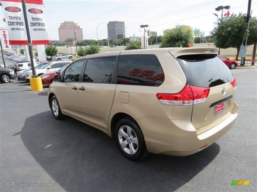 2011 Sienna  - Sandy Beach Metallic / Bisque photo #5