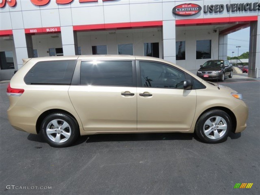 2011 Sienna  - Sandy Beach Metallic / Bisque photo #8