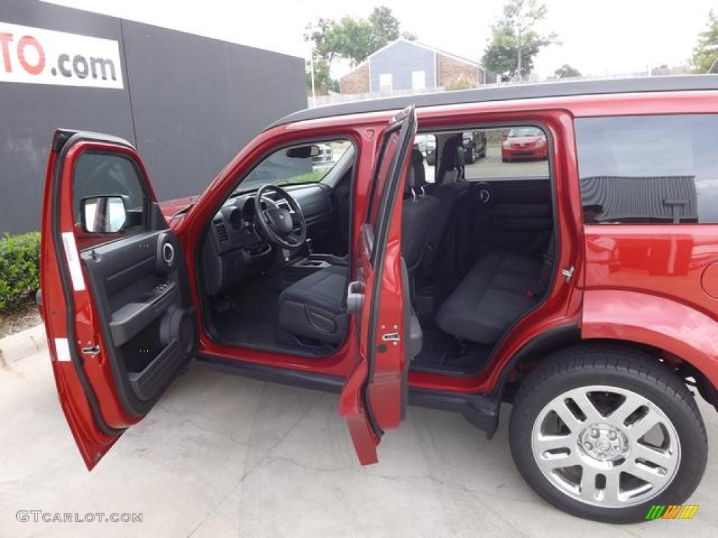 2011 Nitro Heat 4.0 4x4 - Redline 2-Coat Pearl / Dark Slate Gray photo #10