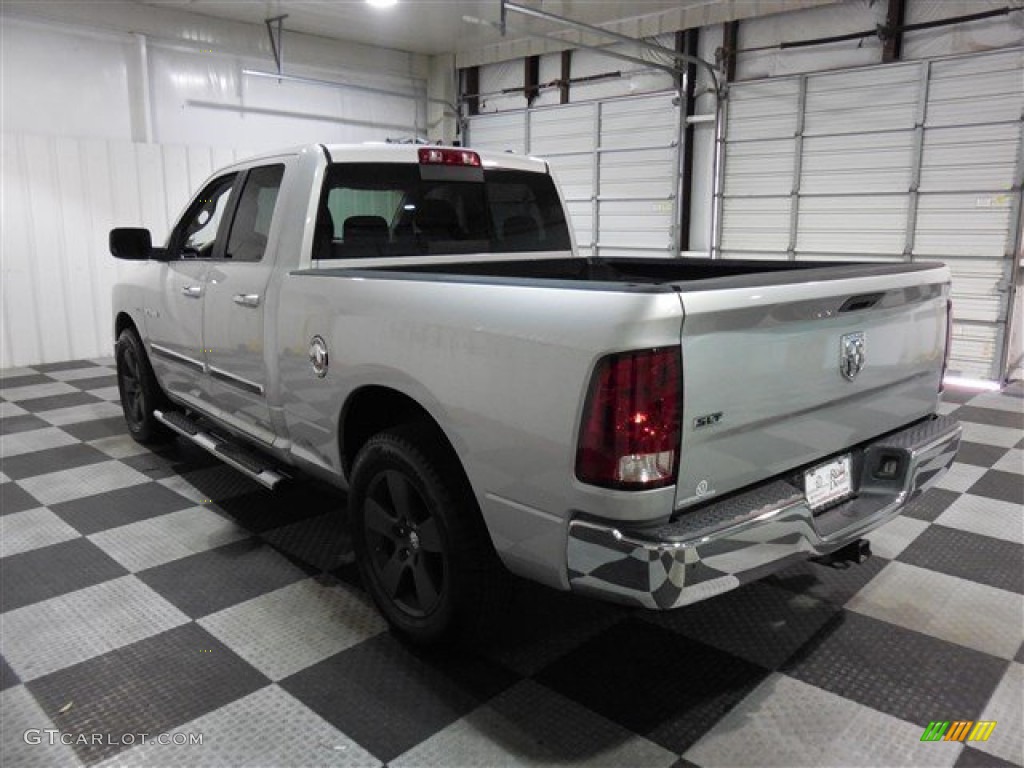 2009 Ram 1500 ST Quad Cab - Bright Silver Metallic / Dark Slate/Medium Graystone photo #5