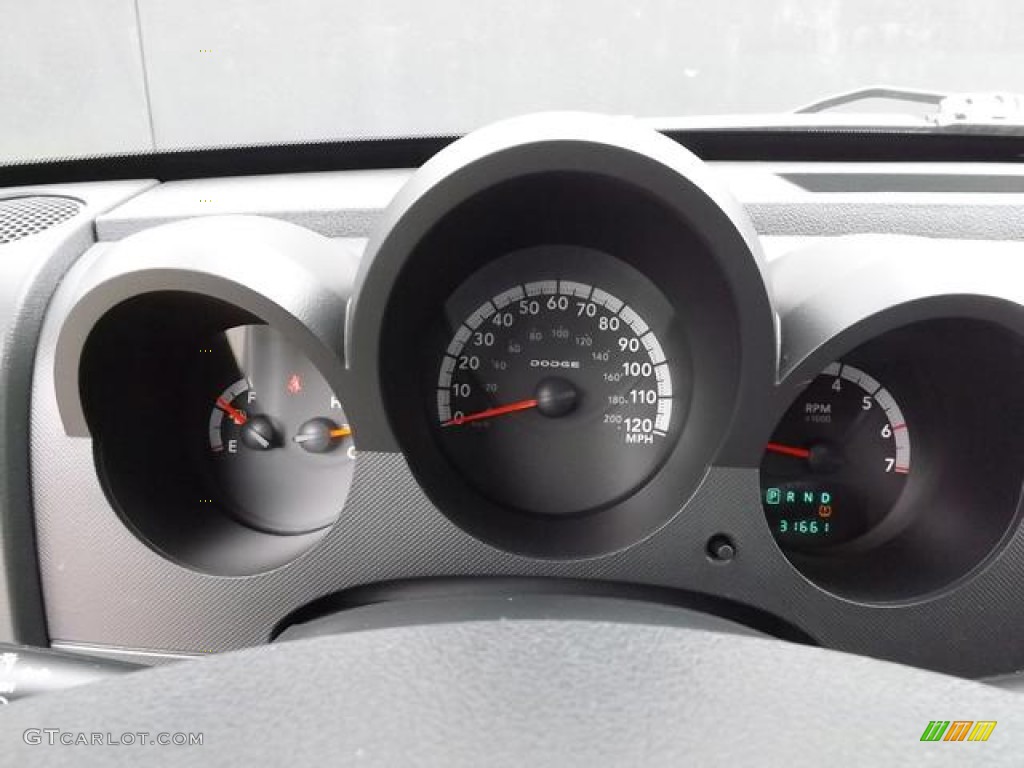 2011 Nitro Heat 4.0 4x4 - Redline 2-Coat Pearl / Dark Slate Gray photo #20