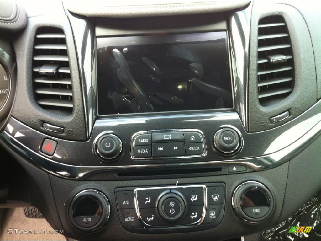 2014 Impala LT - White Diamond Tricoat / Jet Black/Dark Titanium photo #4