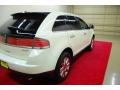 2008 Creme Brulee Metallic Lincoln MKX   photo #6