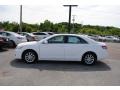 Super White - Camry XLE Photo No. 2