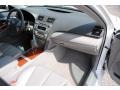 Super White - Camry XLE Photo No. 17
