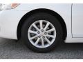 Super White - Camry XLE Photo No. 22