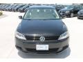 Black - Jetta SE Sedan Photo No. 2