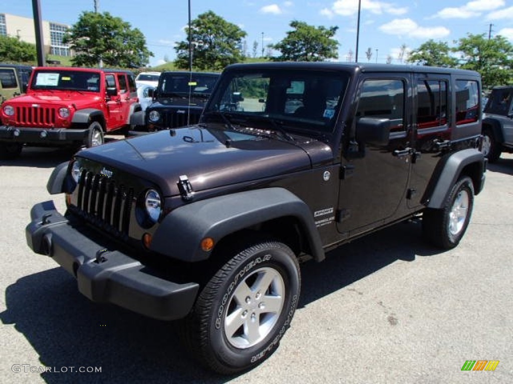 2013 Wrangler Unlimited Sport 4x4 - Rugged Brown Pearl / Black photo #2