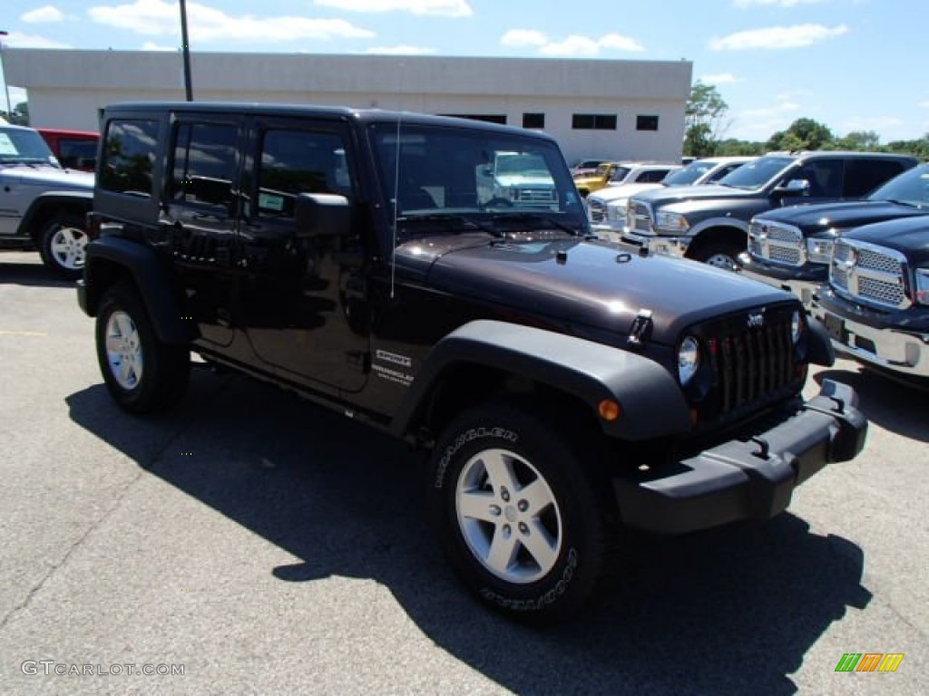 2013 Wrangler Unlimited Sport 4x4 - Rugged Brown Pearl / Black photo #4