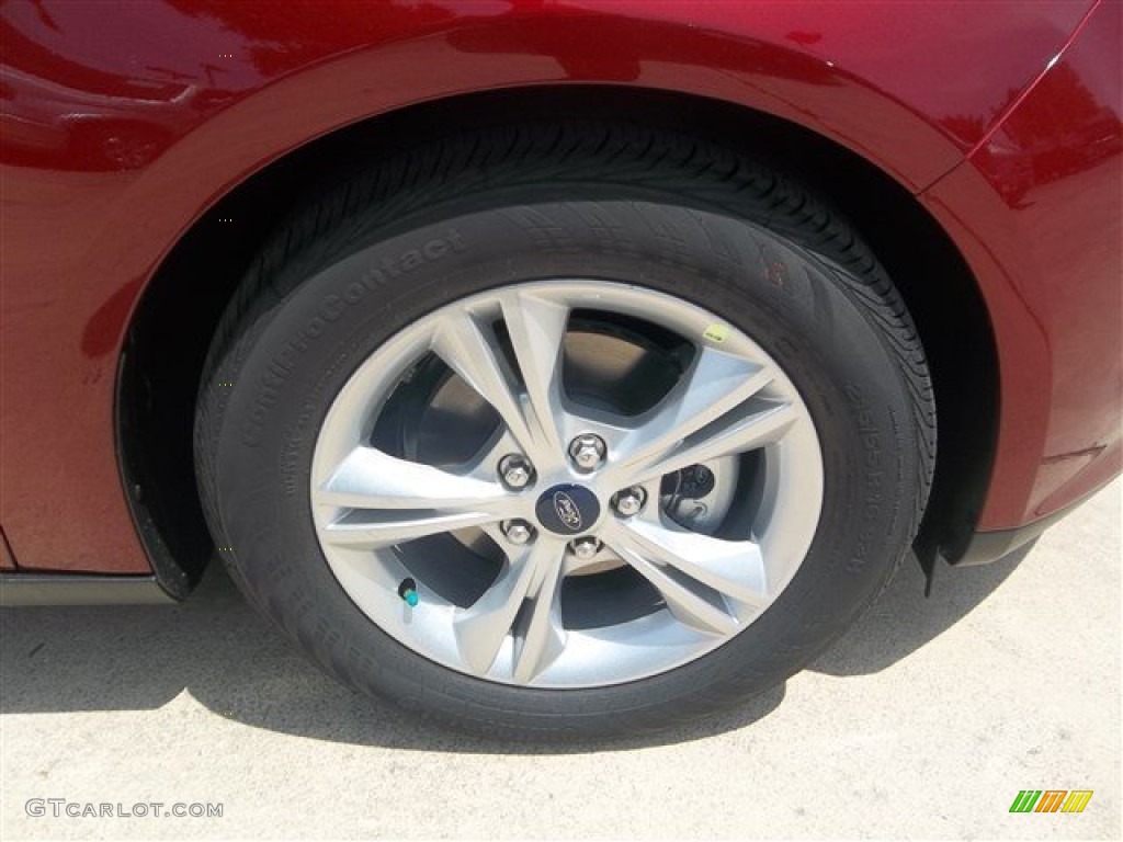 2014 Ford Focus SE Sedan Wheel Photo #83910166