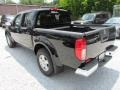 Super Black - Frontier SE Crew Cab 4x4 Photo No. 7