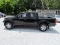 Super Black - Frontier SE Crew Cab 4x4 Photo No. 9