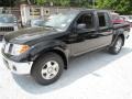 Super Black - Frontier SE Crew Cab 4x4 Photo No. 10