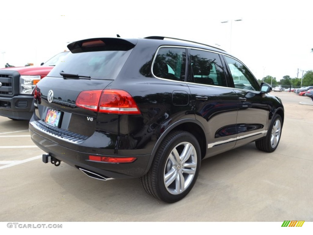 2013 Touareg VR6 FSI Executive 4XMotion - Black / Black Anthracite photo #2