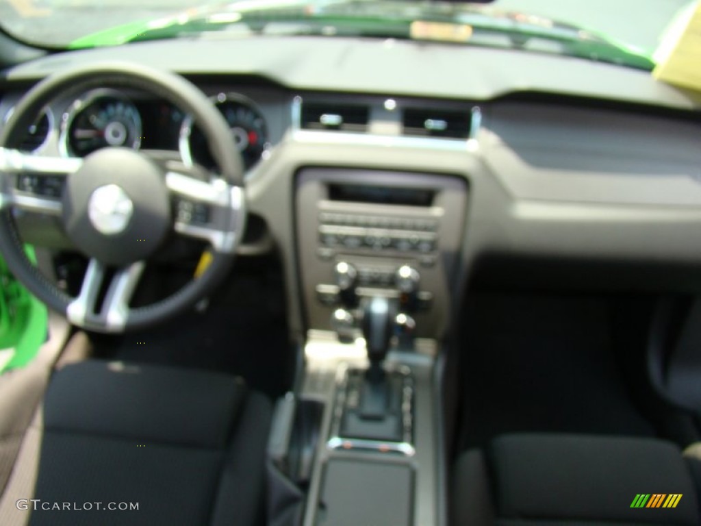 2013 Mustang V6 Premium Coupe - Gotta Have It Green / Charcoal Black photo #11