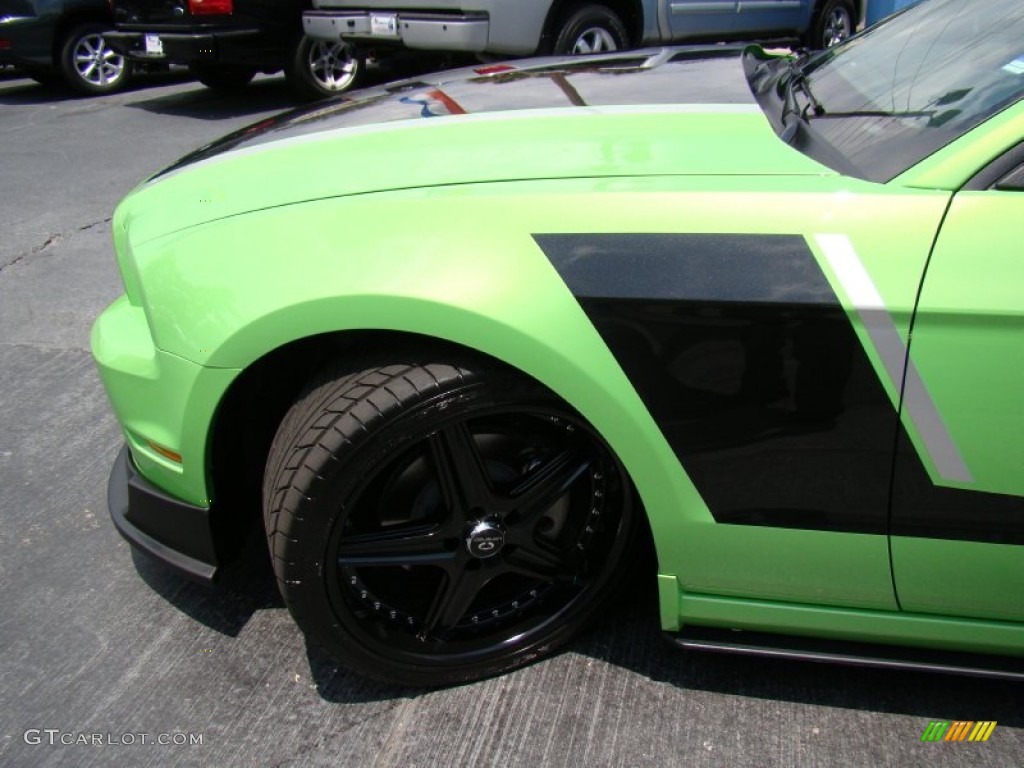 2013 Mustang V6 Premium Coupe - Gotta Have It Green / Charcoal Black photo #24