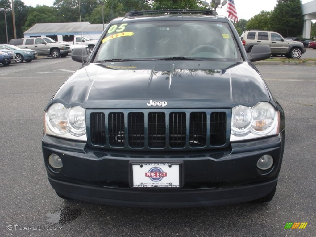 2005 Grand Cherokee Laredo 4x4 - Deep Beryl Green Pearl / Medium Slate Gray photo #2
