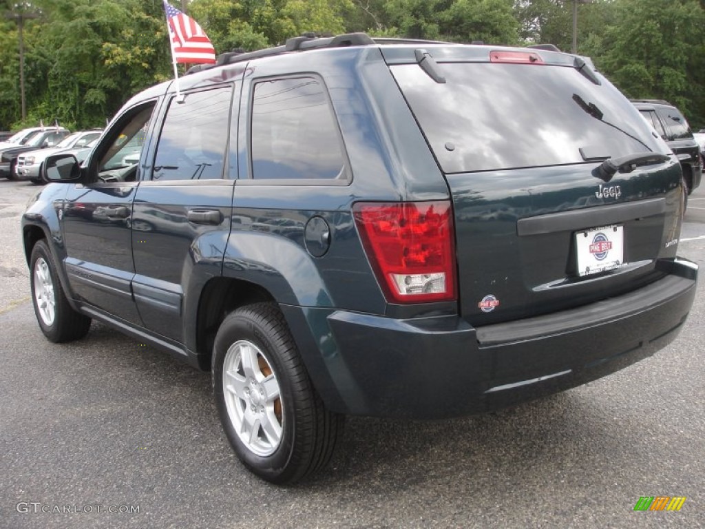 2005 Grand Cherokee Laredo 4x4 - Deep Beryl Green Pearl / Medium Slate Gray photo #7