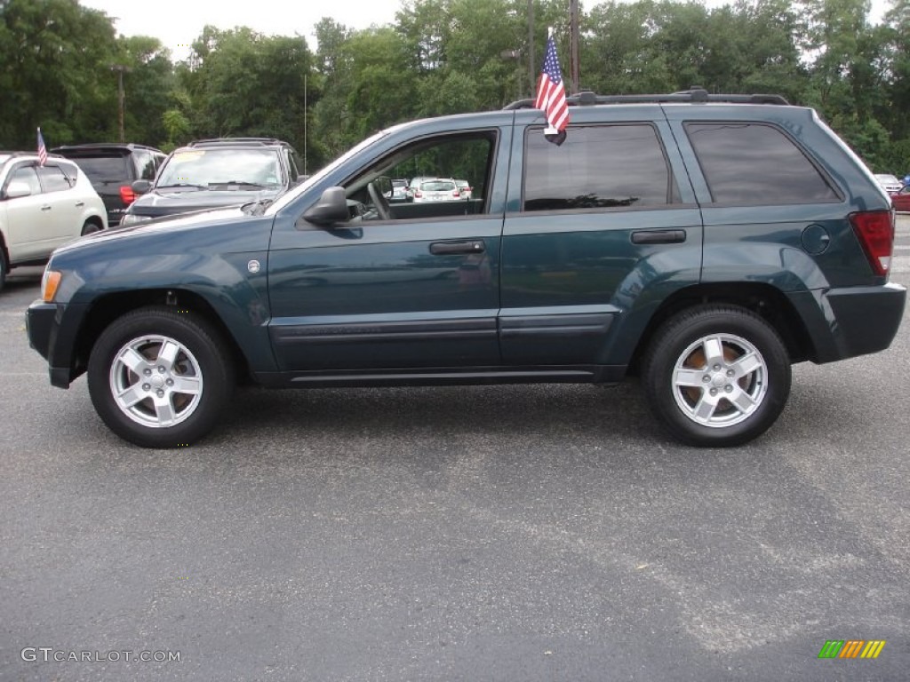 2005 Grand Cherokee Laredo 4x4 - Deep Beryl Green Pearl / Medium Slate Gray photo #8