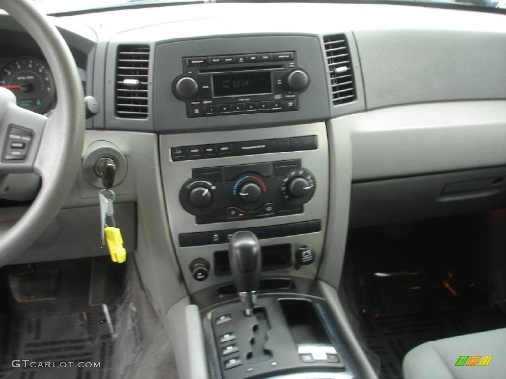 2005 Grand Cherokee Laredo 4x4 - Deep Beryl Green Pearl / Medium Slate Gray photo #15