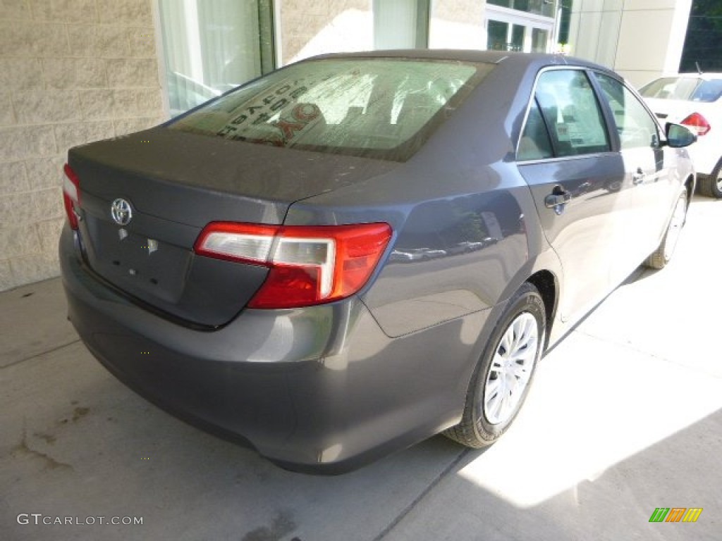 2013 Camry L - Magnetic Gray Metallic / Ash photo #2