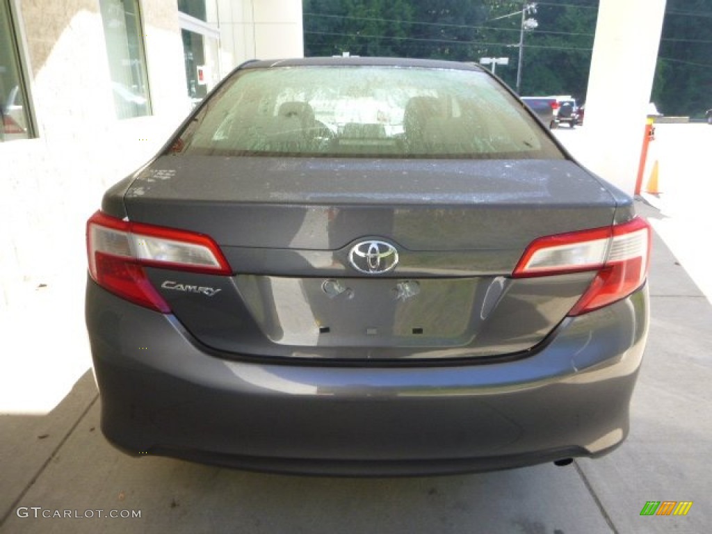 2013 Camry L - Magnetic Gray Metallic / Ash photo #3