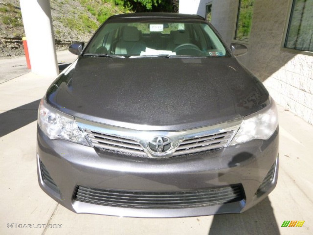 2013 Camry L - Magnetic Gray Metallic / Ash photo #6