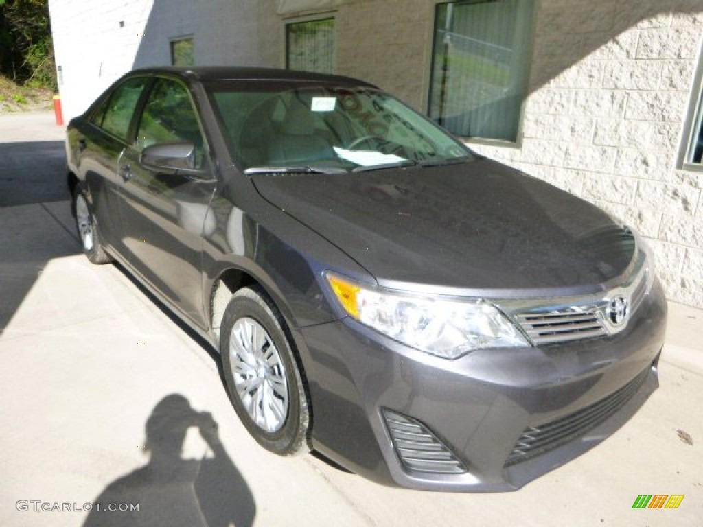 2013 Camry L - Magnetic Gray Metallic / Ash photo #7