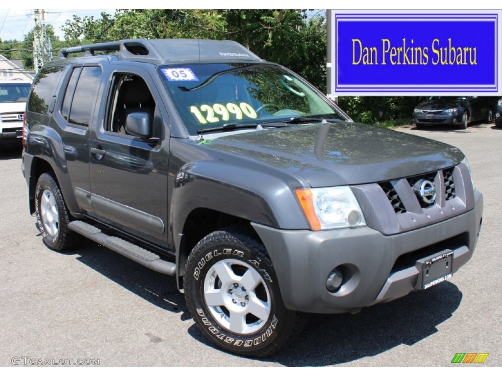 2005 Xterra S 4x4 - Night Armor Pearl / Steel/Graphite photo #1