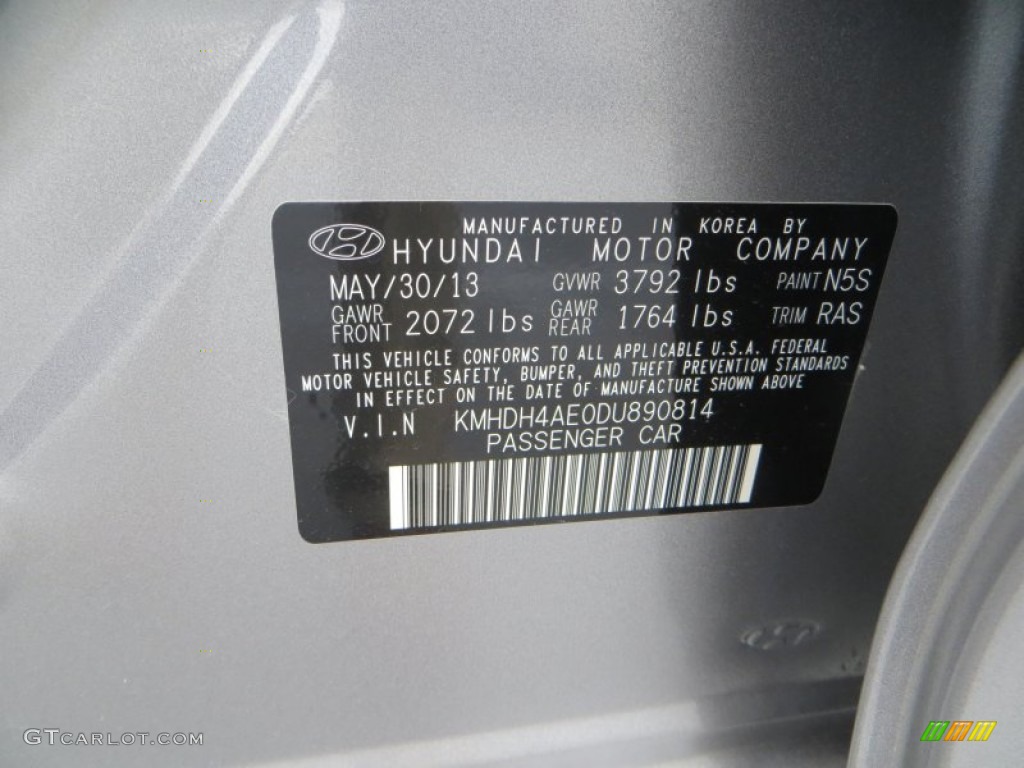 2013 Elantra Limited - Titanium Gray Metallic / Gray photo #32
